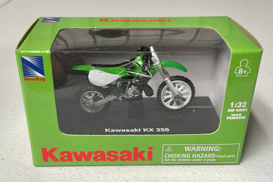 New Ray 1:32 die cast Kawasaki KX250 Dirtbike