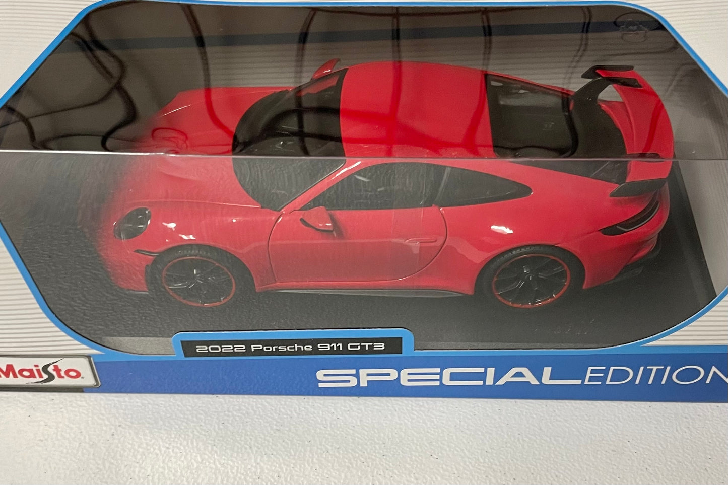 Maisto 1:18 die cast 2022 Porsche 911 GT3