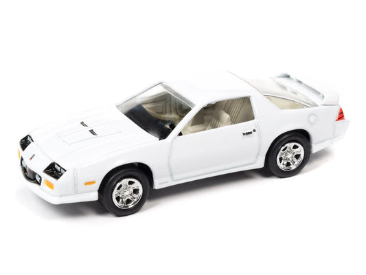 Johnny Lightning 1:64 die cast 1991 Chevy Camaro Z28 1LE